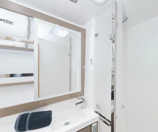 Fountaine Pajot Saona 47