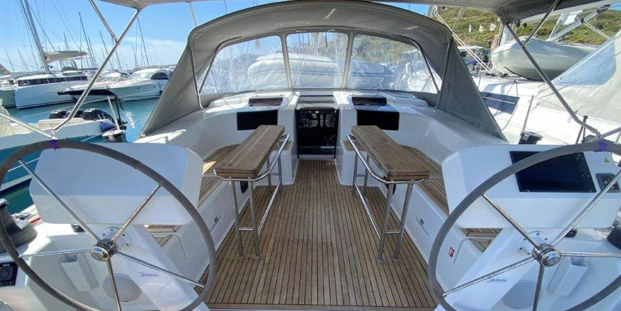 Hanse 508