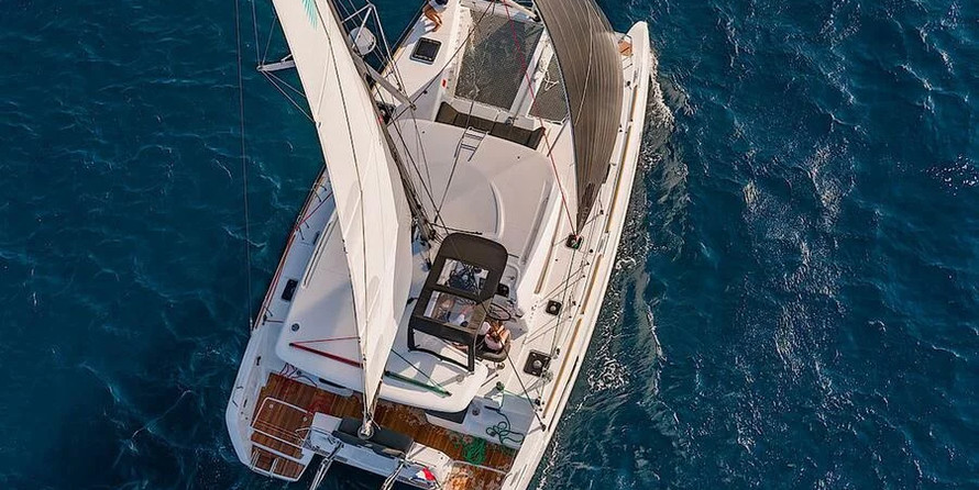 Lagoon 40