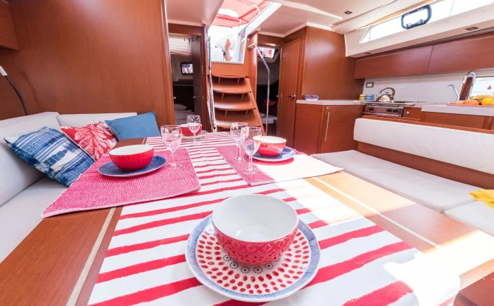 Oceanis 51.1