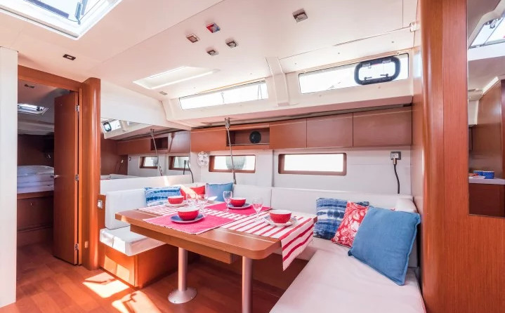 Oceanis 51.1