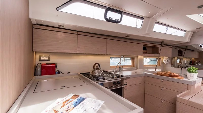 Oceanis 51.1