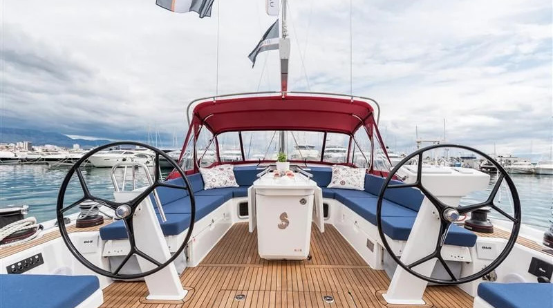 Oceanis 51.1