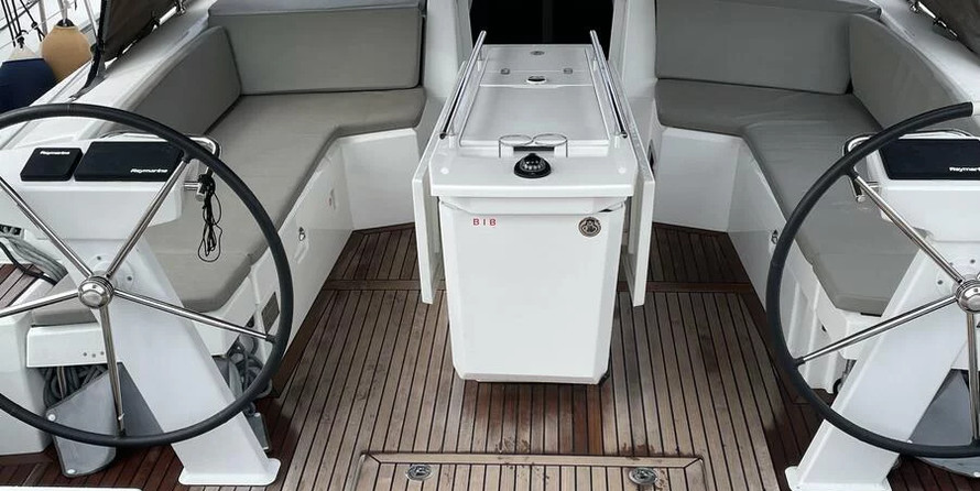 Beneteau Oceanis 46.1