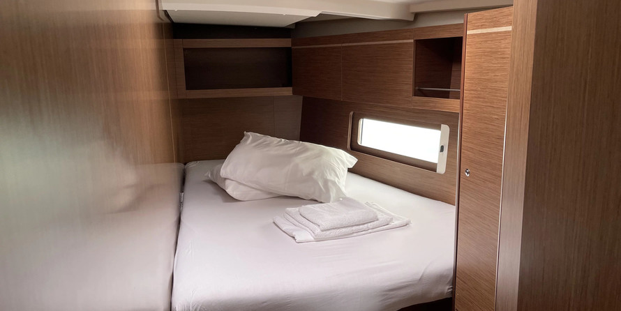 Beneteau Oceanis 46.1