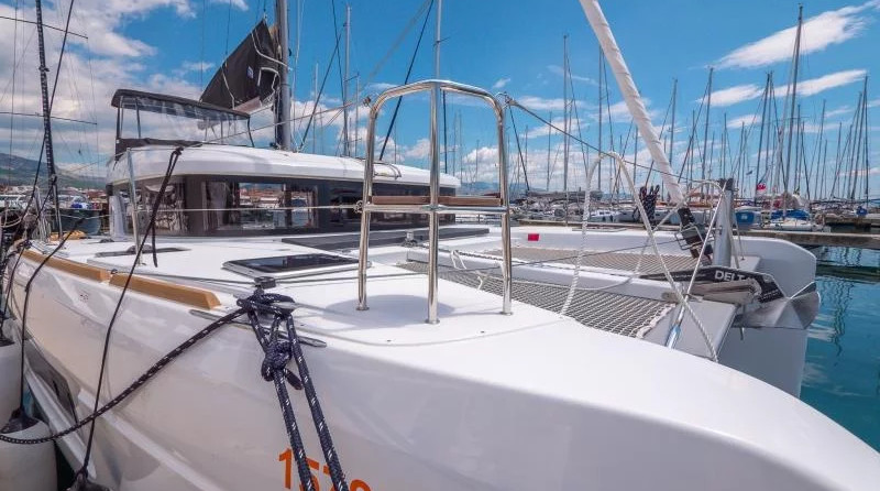 Lagoon 40