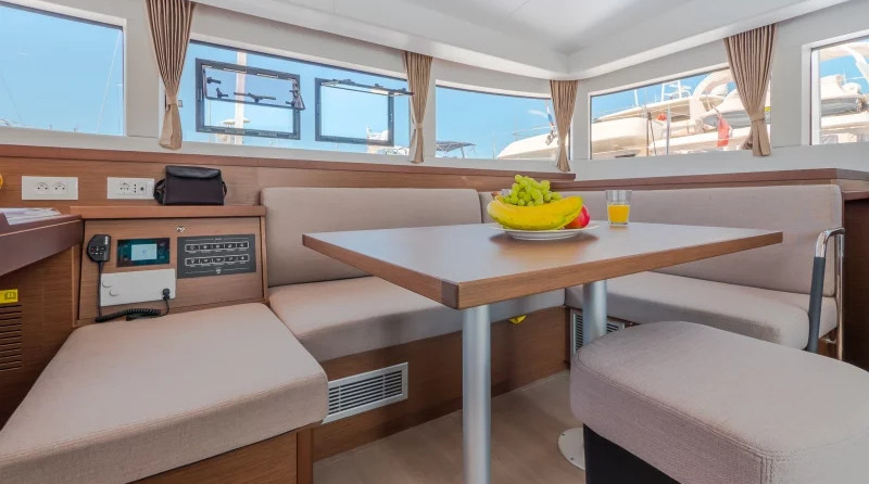 Lagoon 40