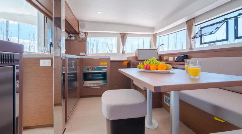 Lagoon 40
