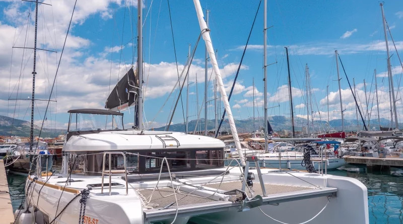 Lagoon 40