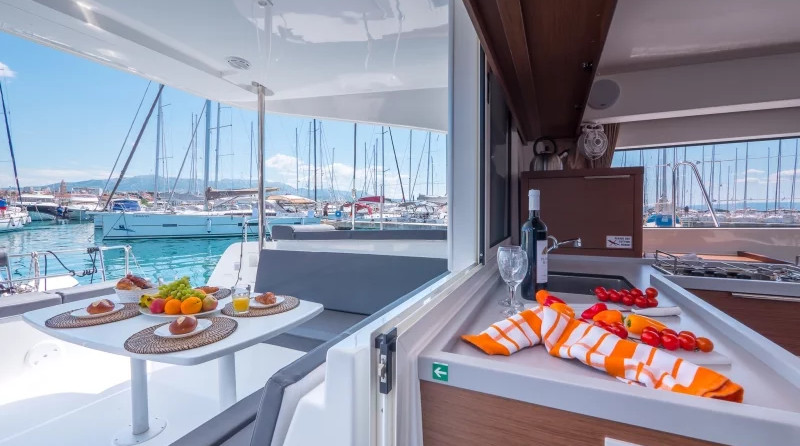 Lagoon 40