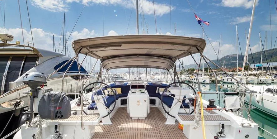 Oceanis 51.1