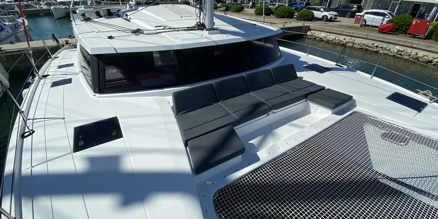 Fountaine Pajot Astréa 42