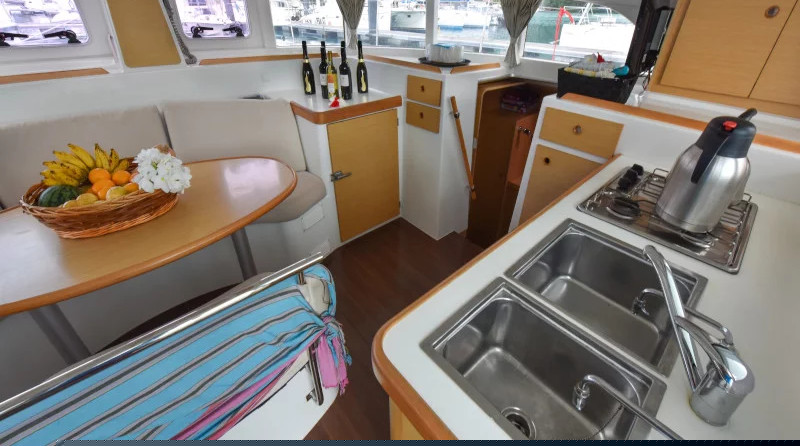 Lagoon 380