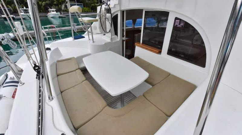 Lagoon 380