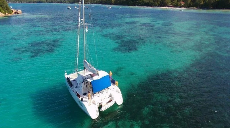 Lagoon 380