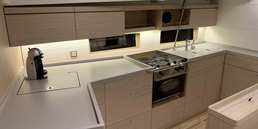 Beneteau Oceanis 46.1