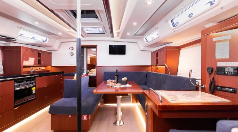 Hanse 505
