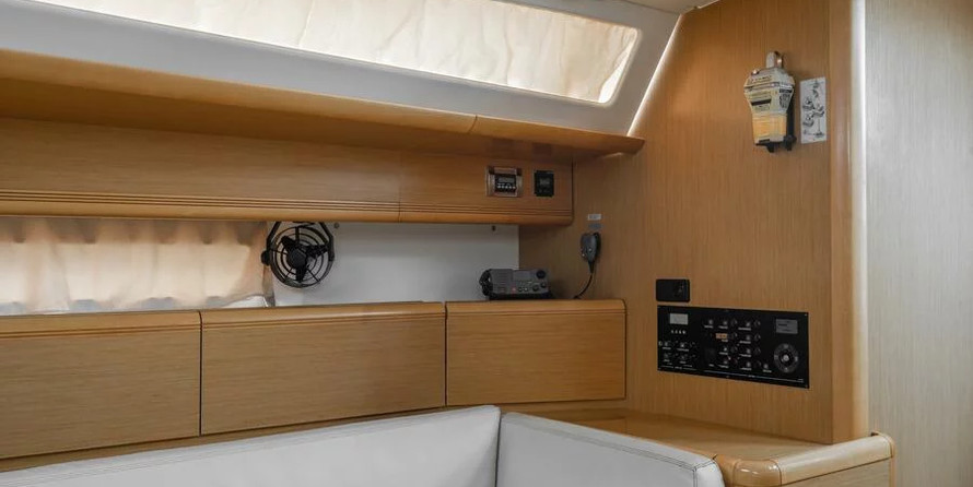 Jeanneau 53 (6 cab)