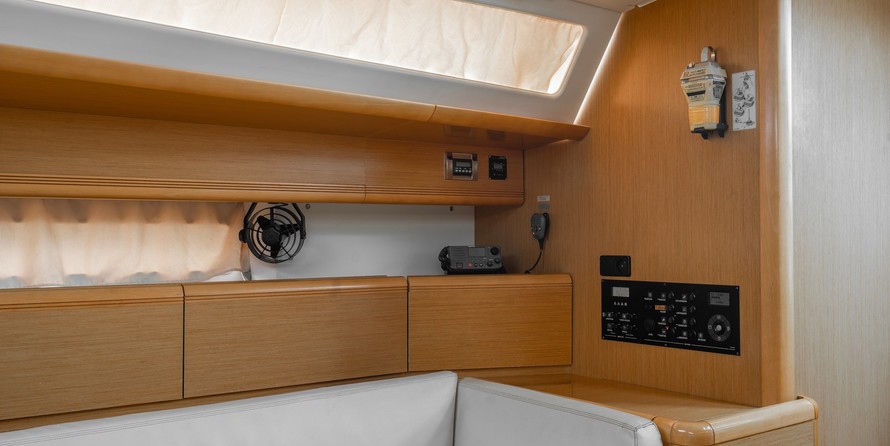 Jeanneau 53 (6 cab)
