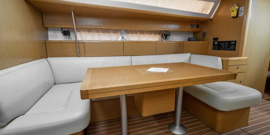 Jeanneau 53 (6 cab)