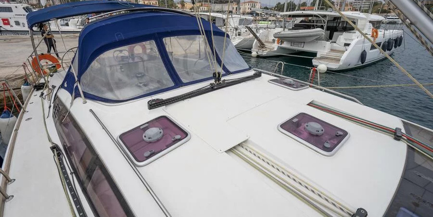 Jeanneau 53 (6 cab)
