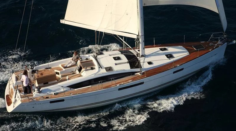 Jeanneau 53 (6 cab)