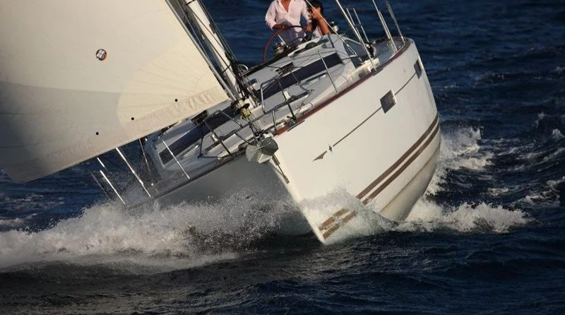 Jeanneau 53 (6 cab)