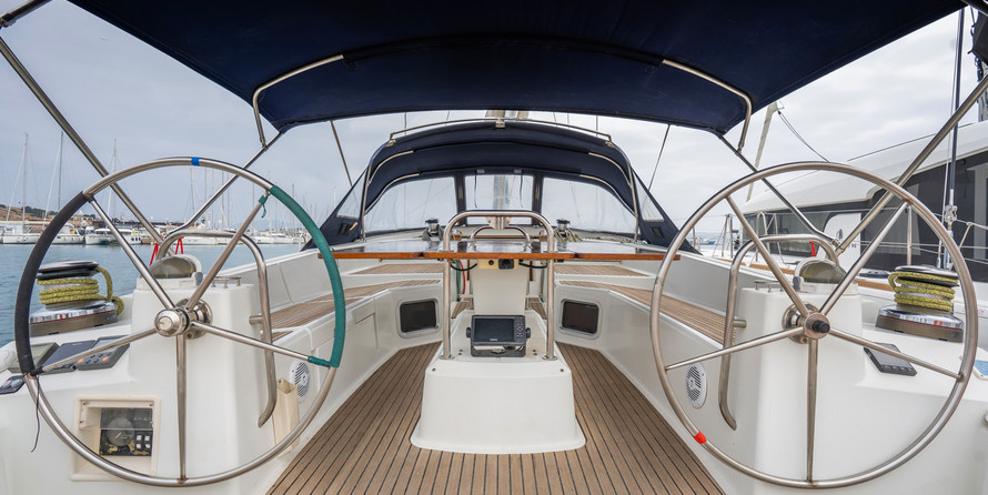 Jeanneau 53 (6 cab)