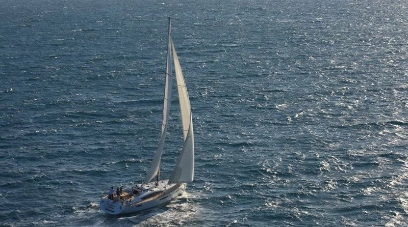 Jeanneau 53 (6 cab)