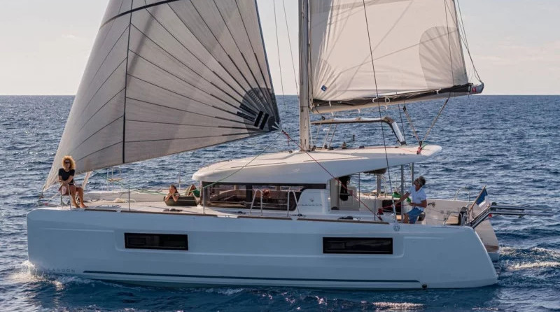 Lagoon 40