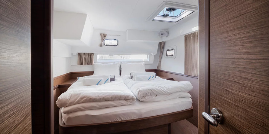 Lagoon 42 - 3 + 1 cab. OW