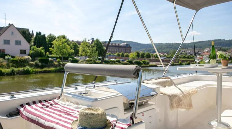 Cantieri estensi goldstar 560 c fly