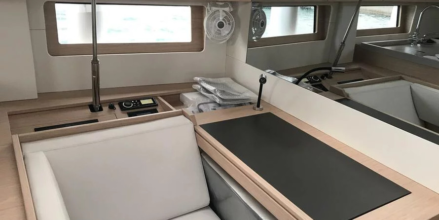 Oceanis 51.1