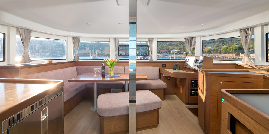Lagoon 42