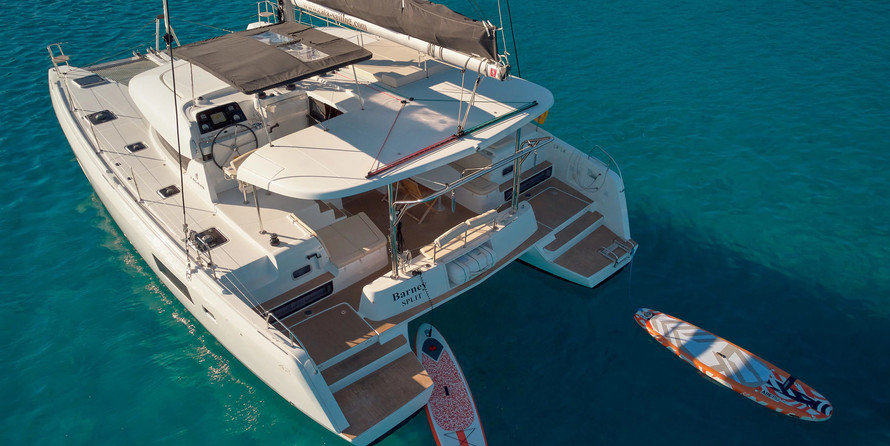 Lagoon 42