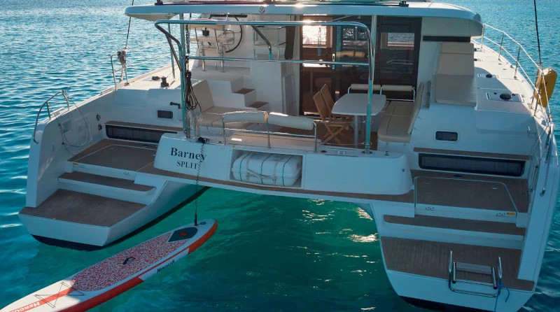 Lagoon 42