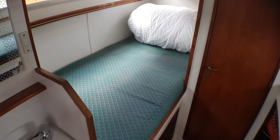 Dutch steel motor cruiser 48ft