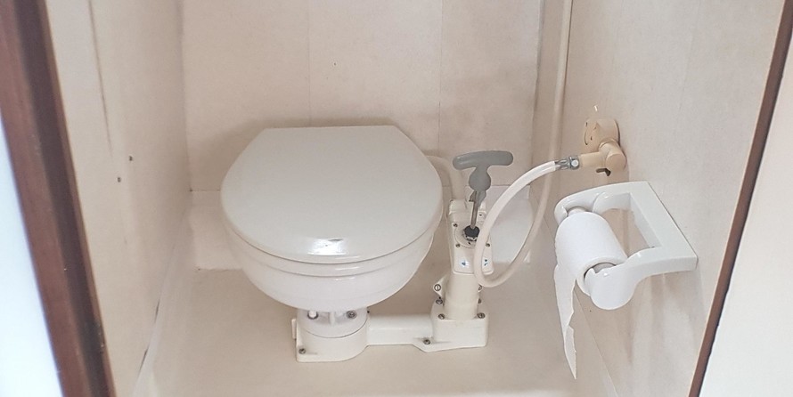 Dutch steel motor cruiser 48ft