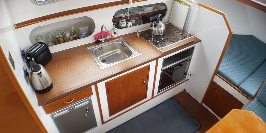 Dutch steel motor cruiser 48ft