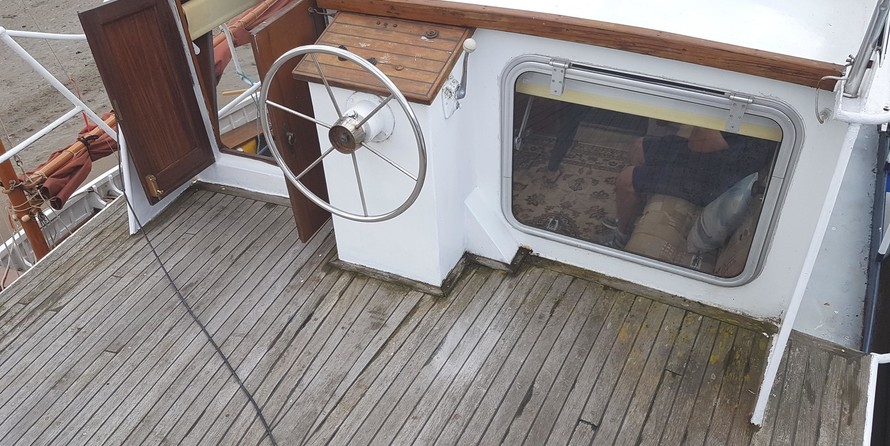 Dutch steel motor cruiser 48ft