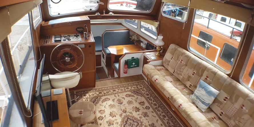 Dutch steel motor cruiser 48ft