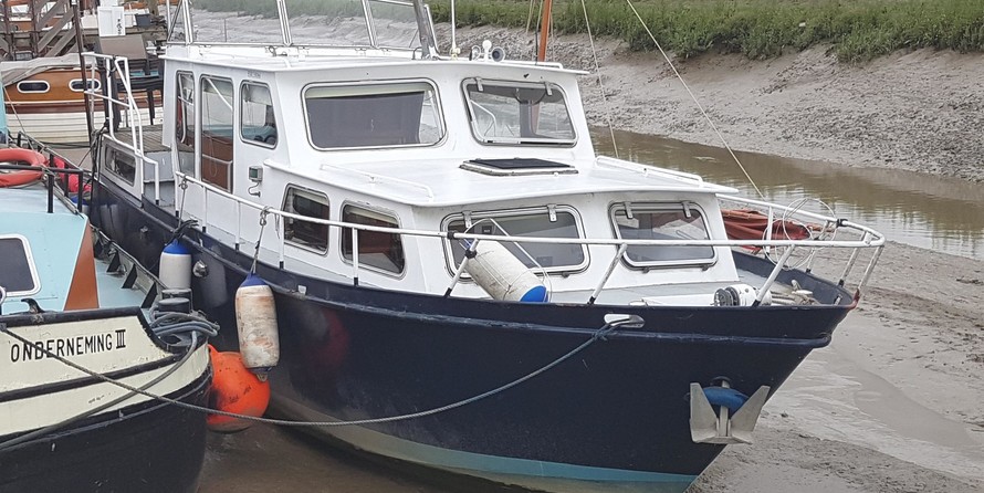 Dutch steel motor cruiser 48ft