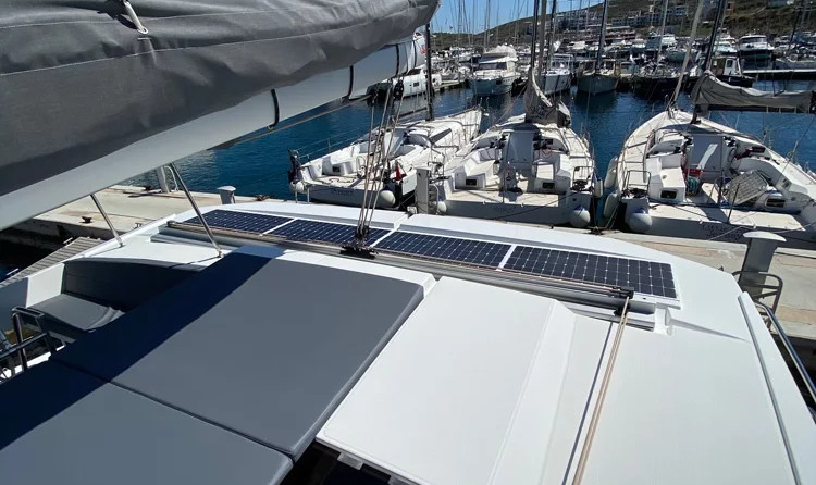 Fountaine Pajot Astréa 42
