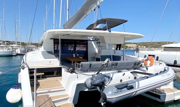 Fountaine Pajot Astréa 42