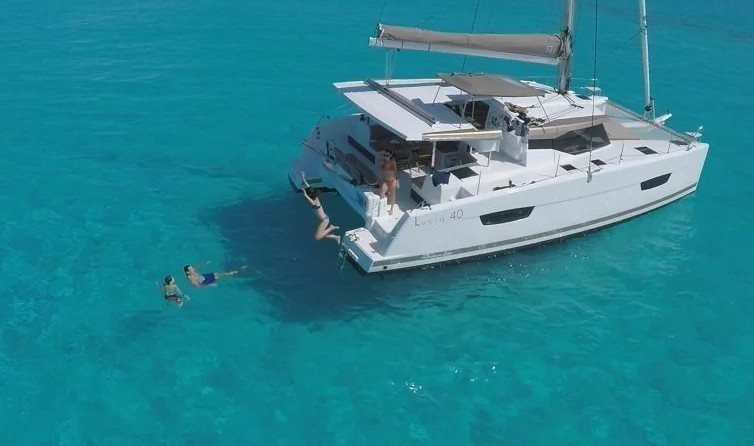 Fountaine Pajot Lucia 40