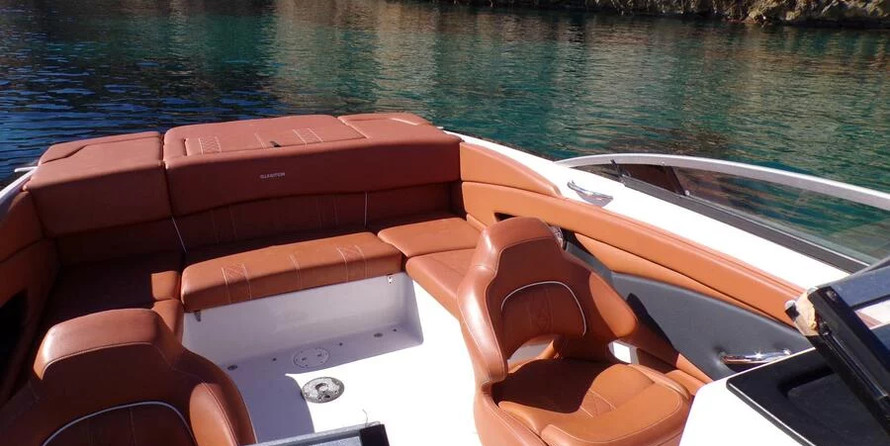 Glastron GT 245