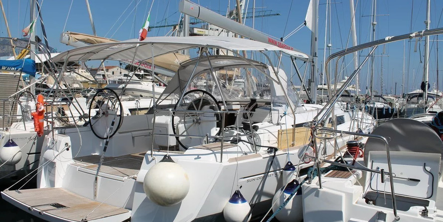 Sun Odyssey 519 - 5 + 1 cab.