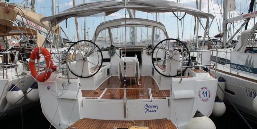 Sun Odyssey 519 - 5 + 1 cab.