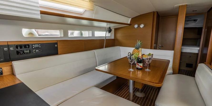 Jeanneau Sun Odyssey 519
