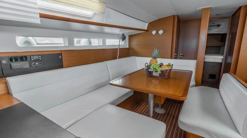 Jeanneau Sun Odyssey 519